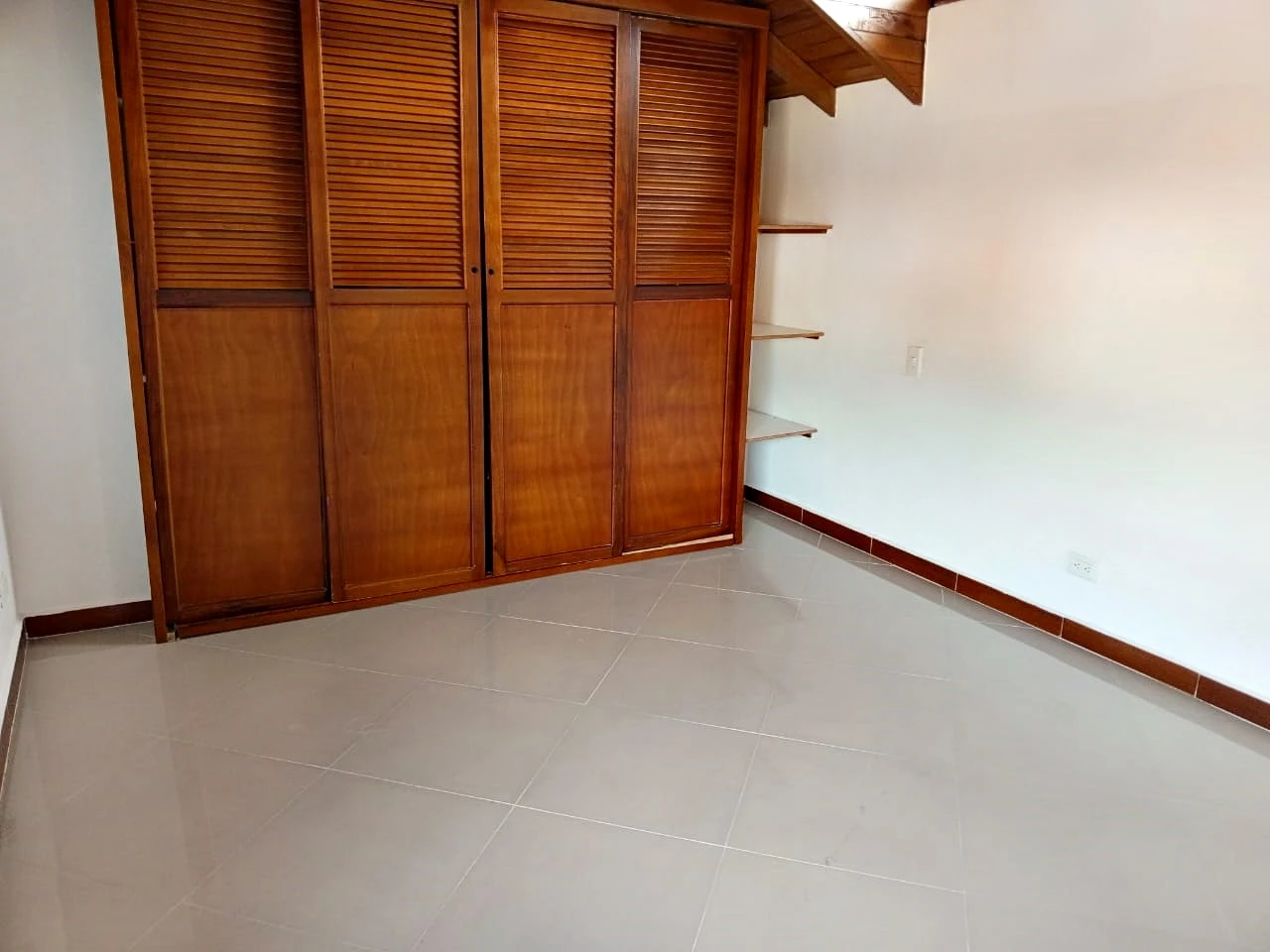 Casa para arrendar en sector La Mota, Belén  