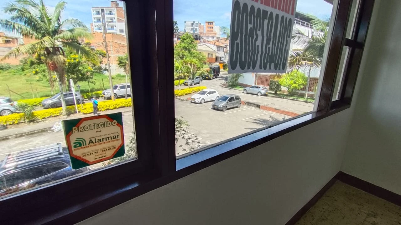 OFICINA O LOCAL EN ARRIENDO EN CENTRO DE RIONEGRO 