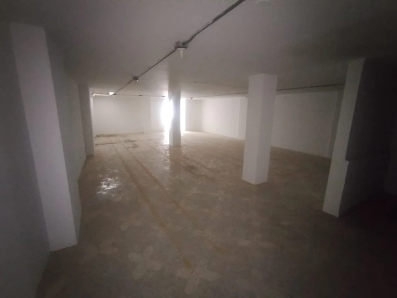 arriendo local en Copacabana 