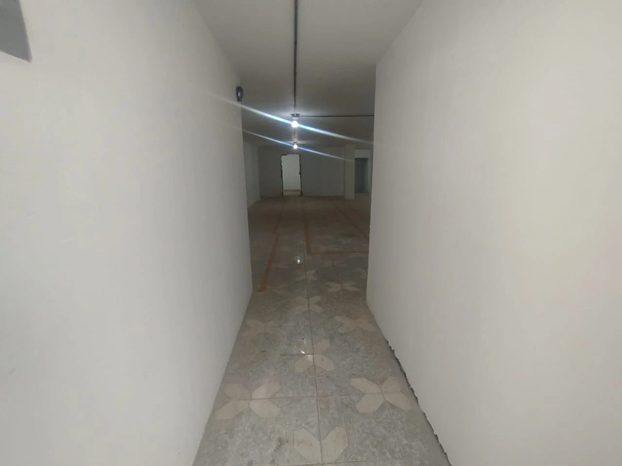 arriendo local en Copacabana 