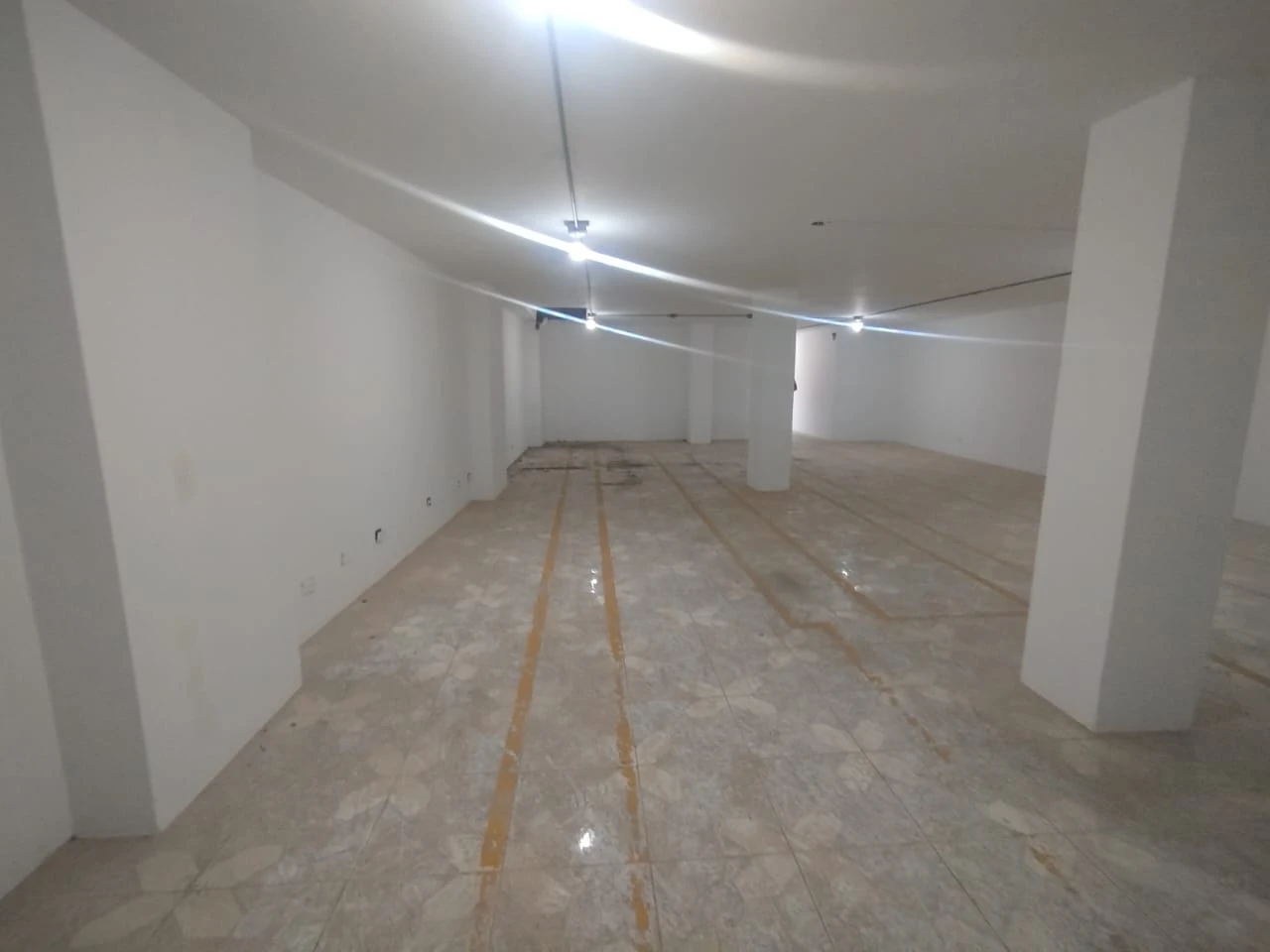arriendo local en Copacabana 