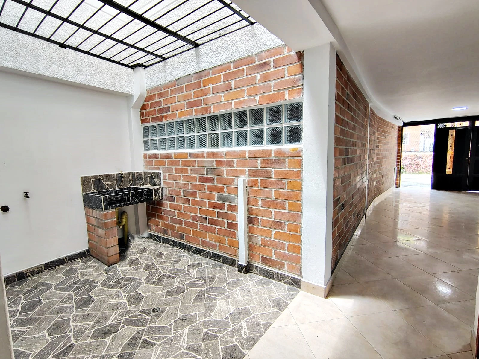 Apartamento en arriendo sector Alto de las Flores