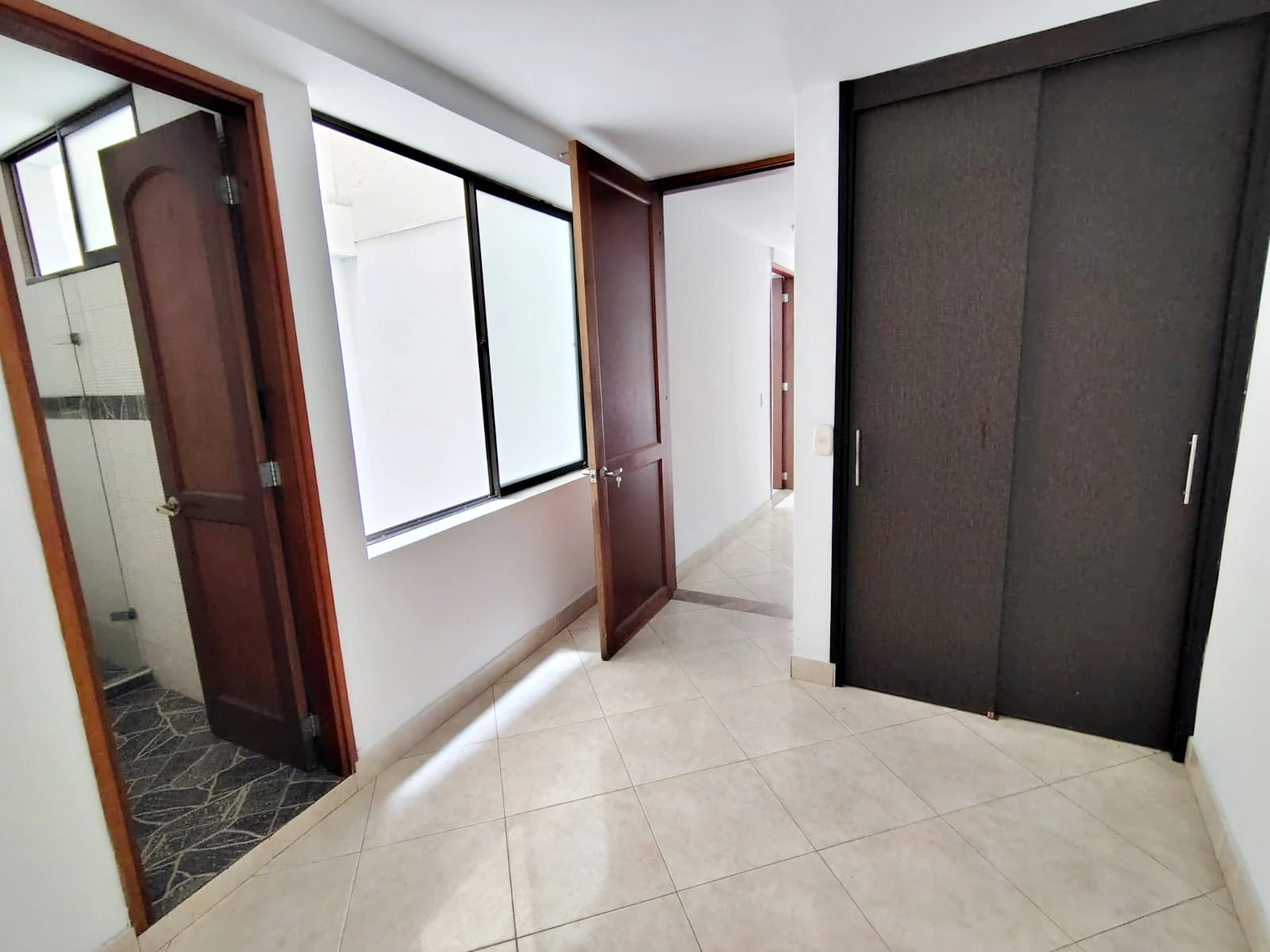 Apartamento en arriendo sector Alto de las Flores
