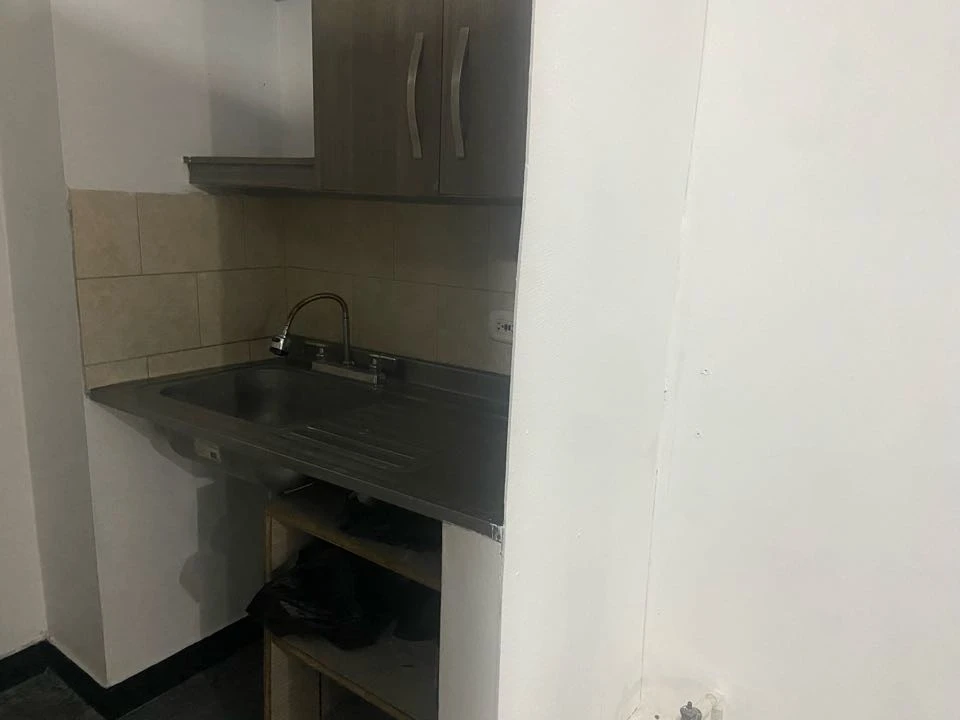Bodega en arriendo sector Prado