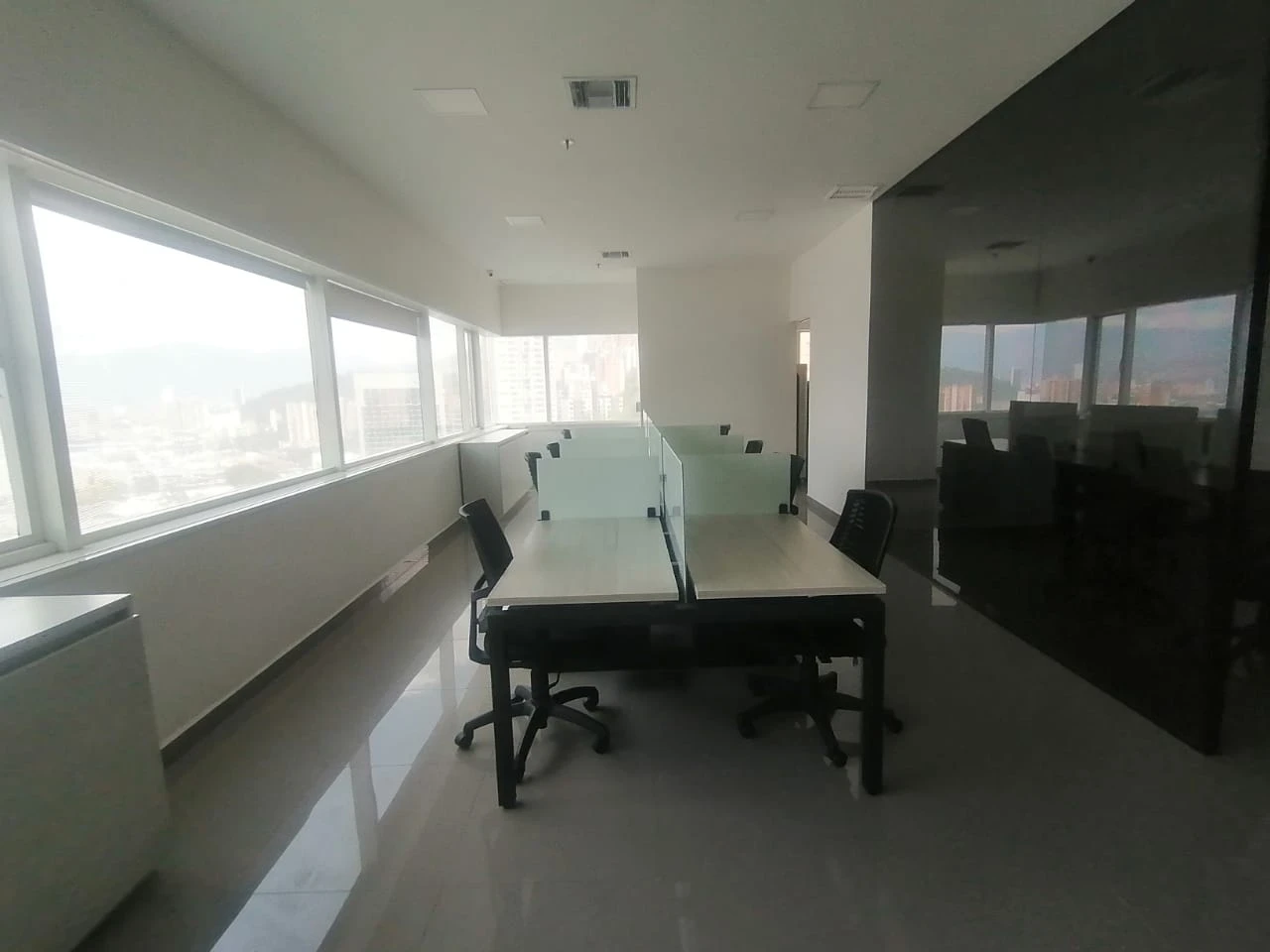 Oficina en Arriendo en el poblado  Medellin