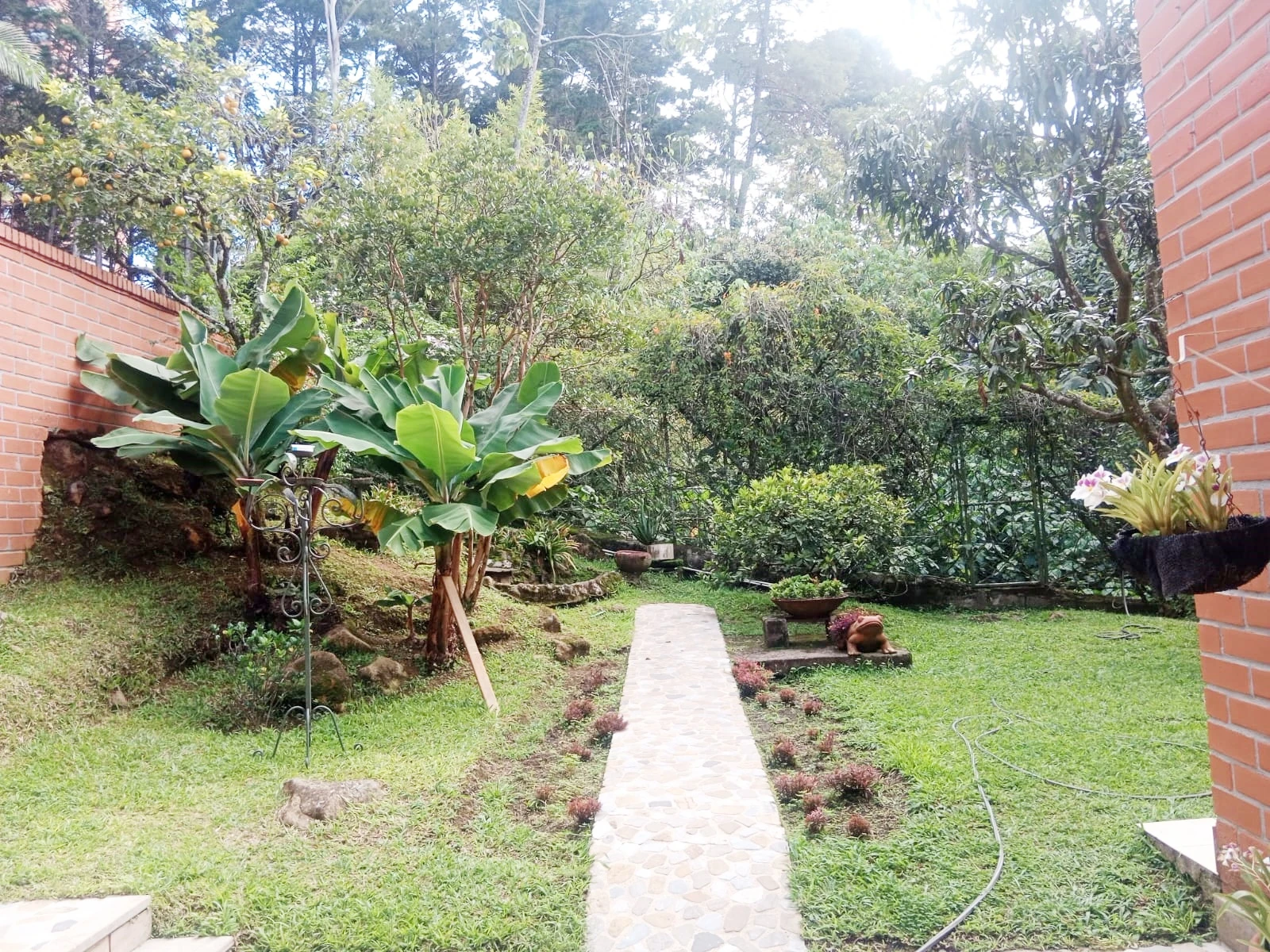 VENDO CASA EN EL POBLADO