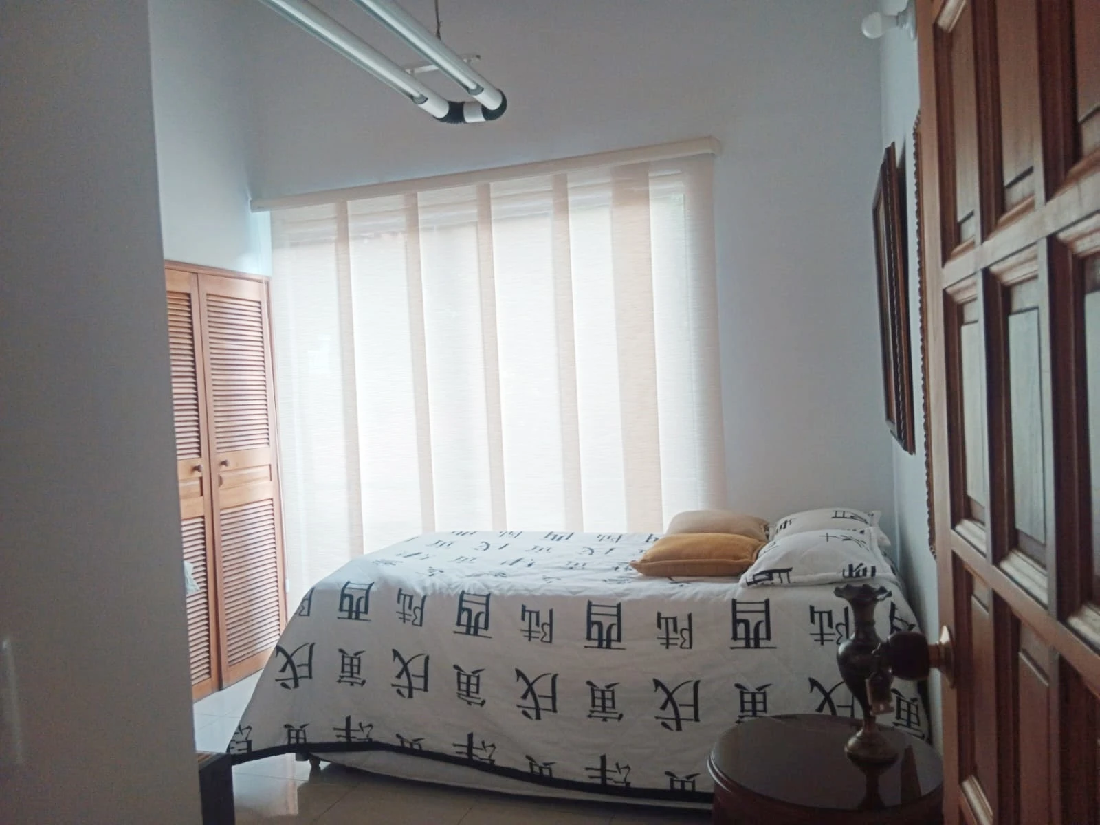 VENDO CASA EN EL POBLADO