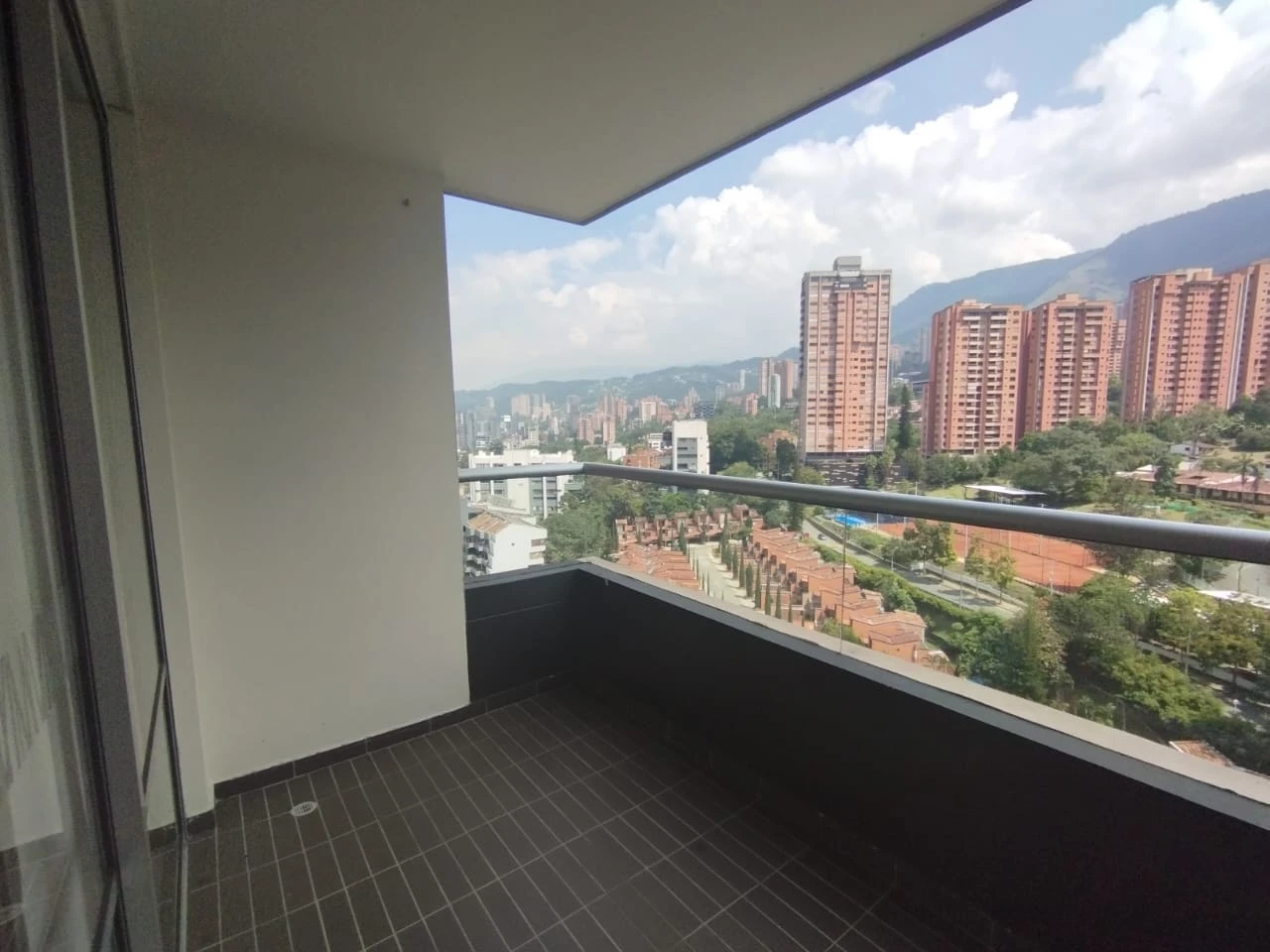 Apartamento en Arriendo Poblado sector Balsos