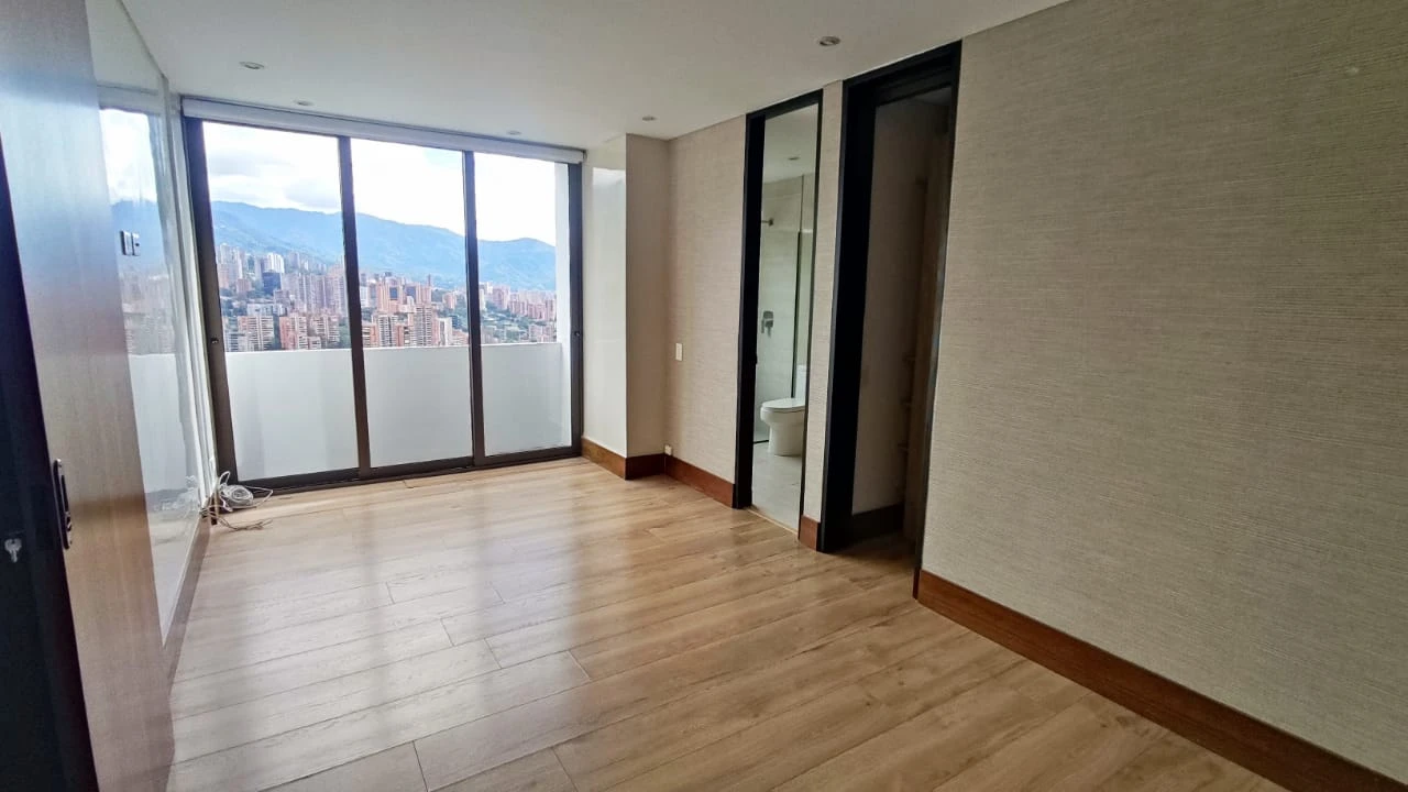 apartamento en arriendo sector superior padre marianito