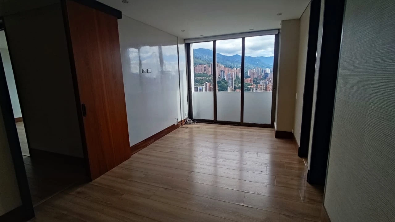 apartamento en arriendo sector superior padre marianito