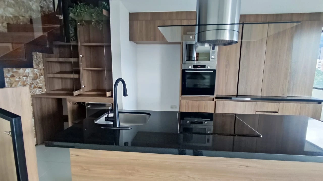 apartamento en arriendo sector superior padre marianito