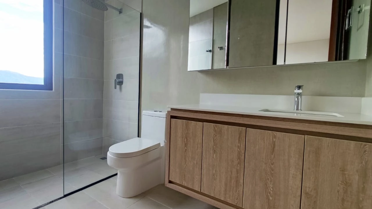 apartamento en arriendo sector superior padre marianito