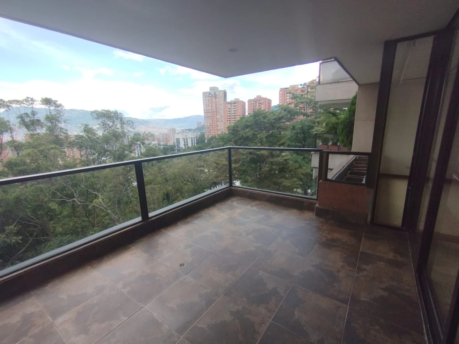 Apartamento en Arriendo Poblado Sector los Balsos