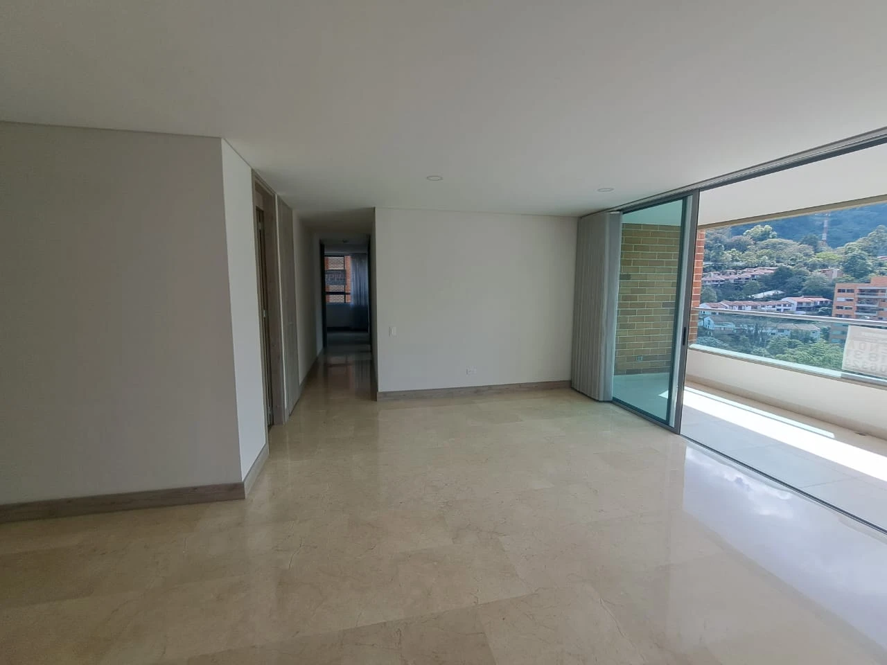 Apartamento en Arriendo en Envigado Loma los Mesa