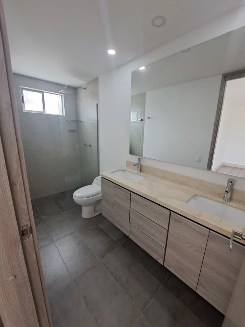 Apartamento en Arriendo en Envigado Loma los Mesa