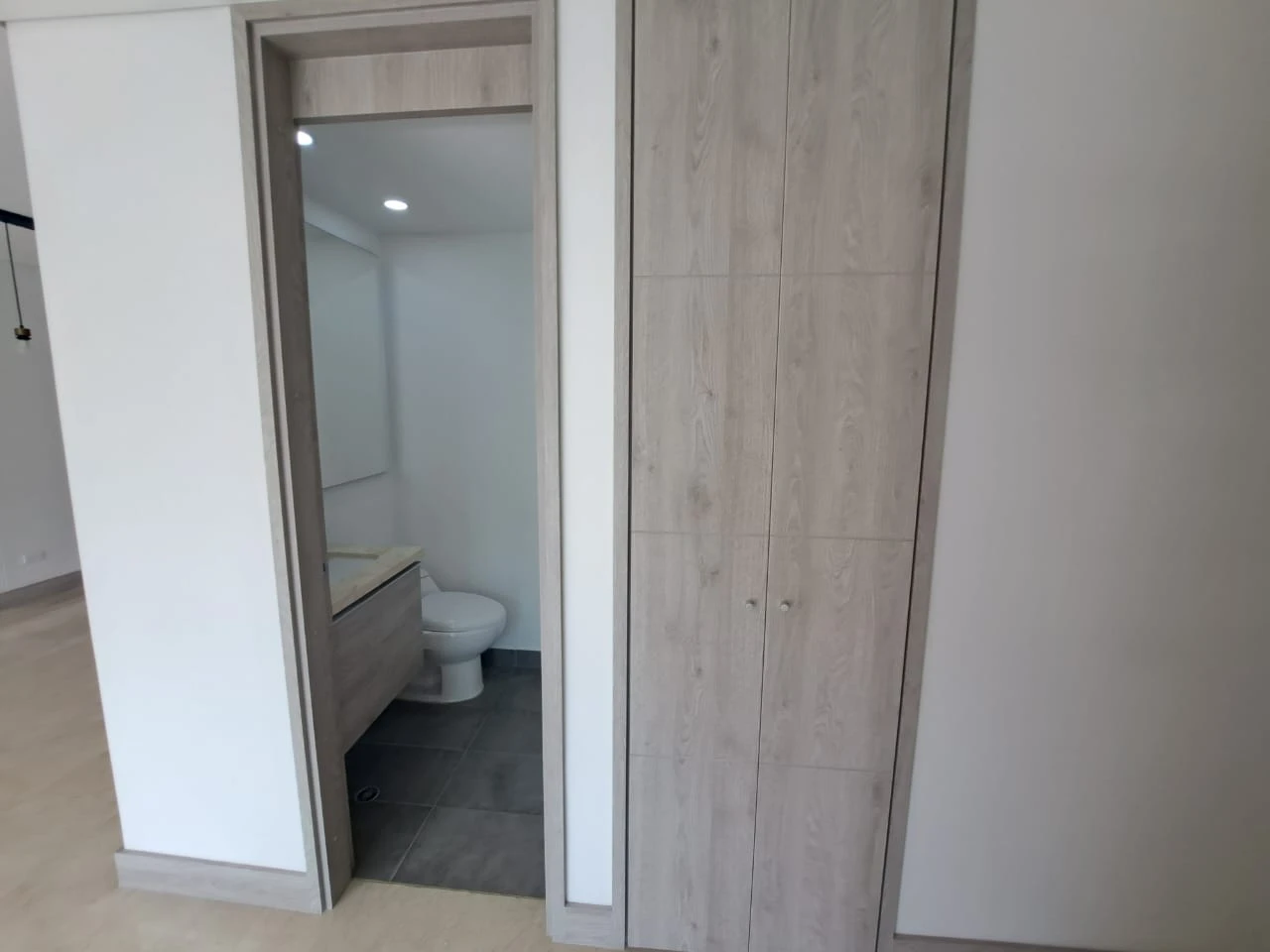 Apartamento en Arriendo en Envigado Loma los Mesa
