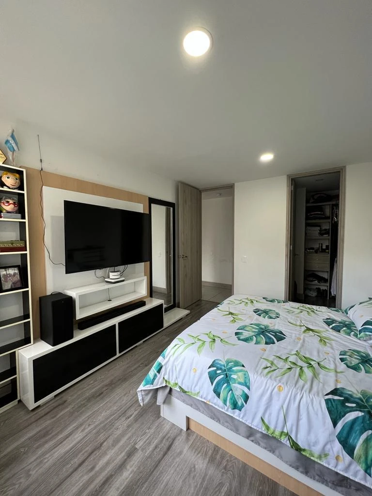 Apartamento en Arriendo Loma Los Mesa Envigado