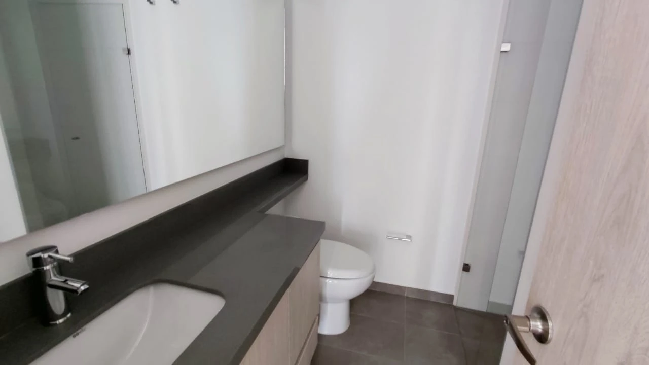 apartamento en arriendo sector superior padre marianito