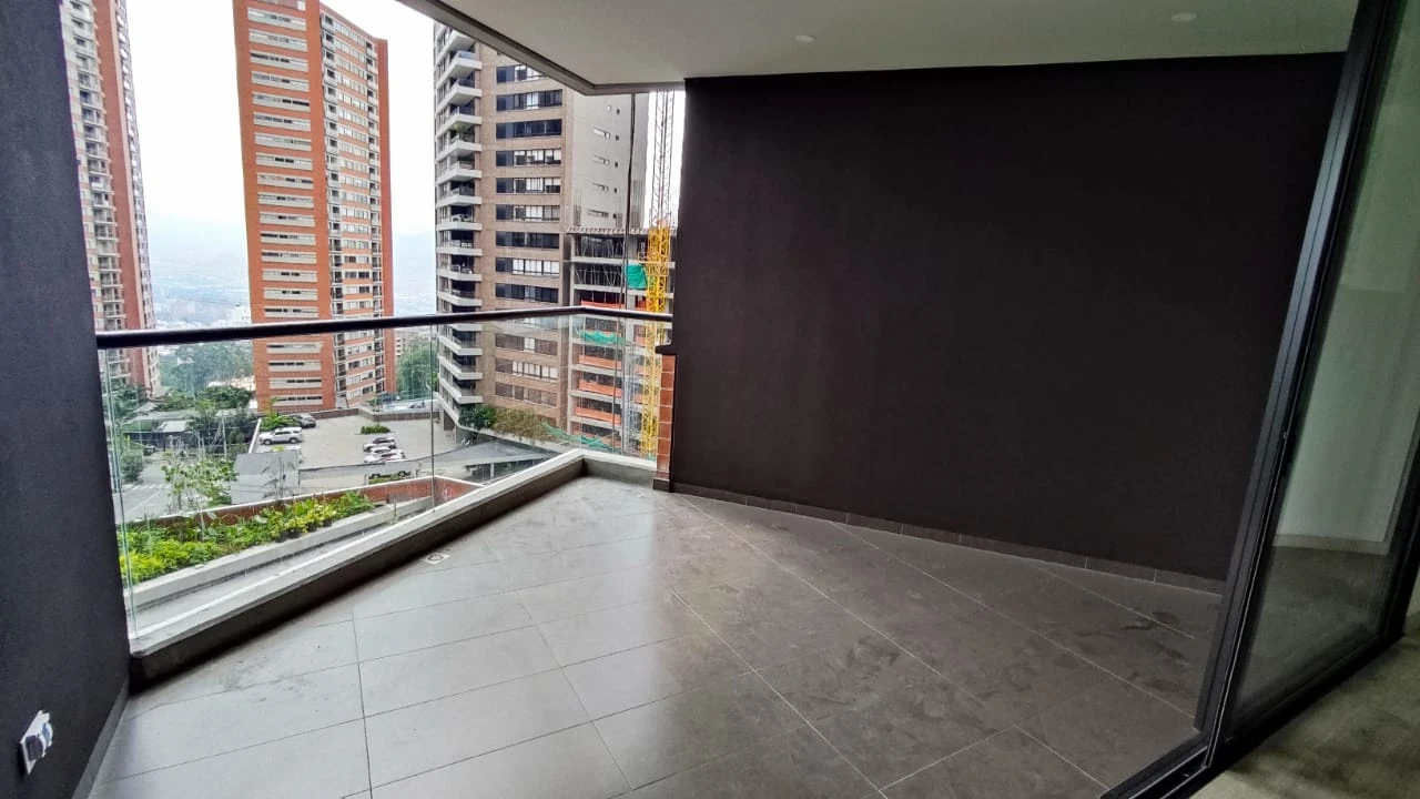 apartamento en arriendo sector superior padre marianito