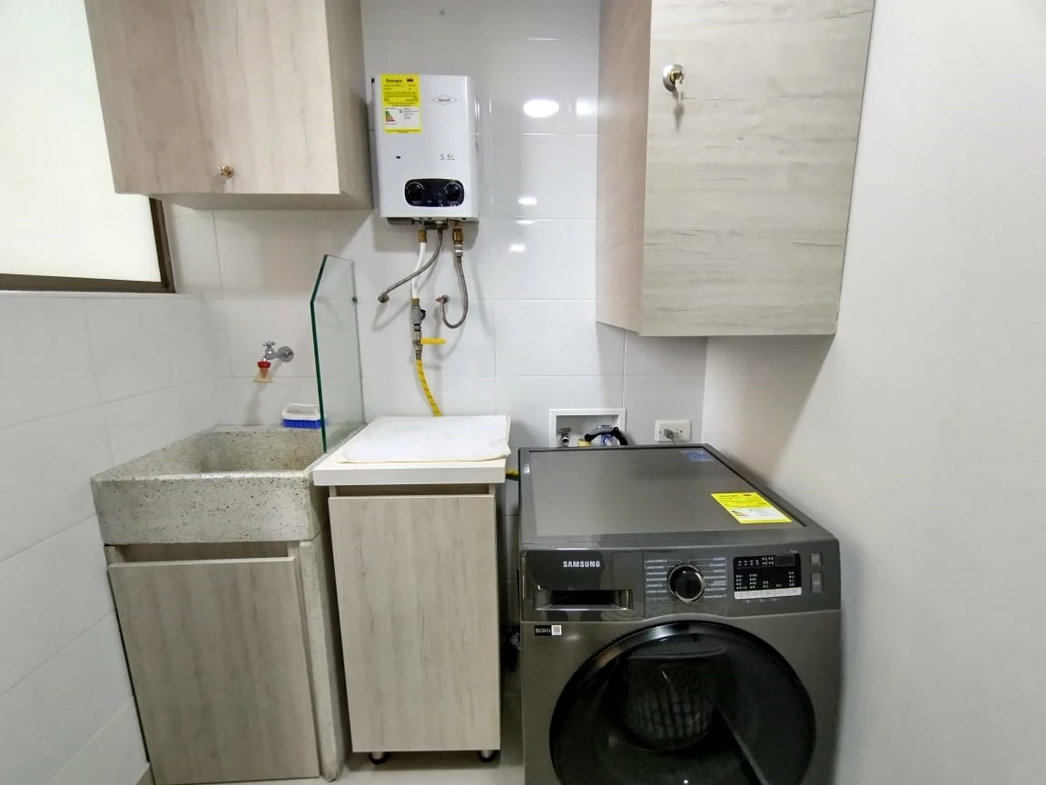 Apartamento amoblado en arriendo sector San Diego