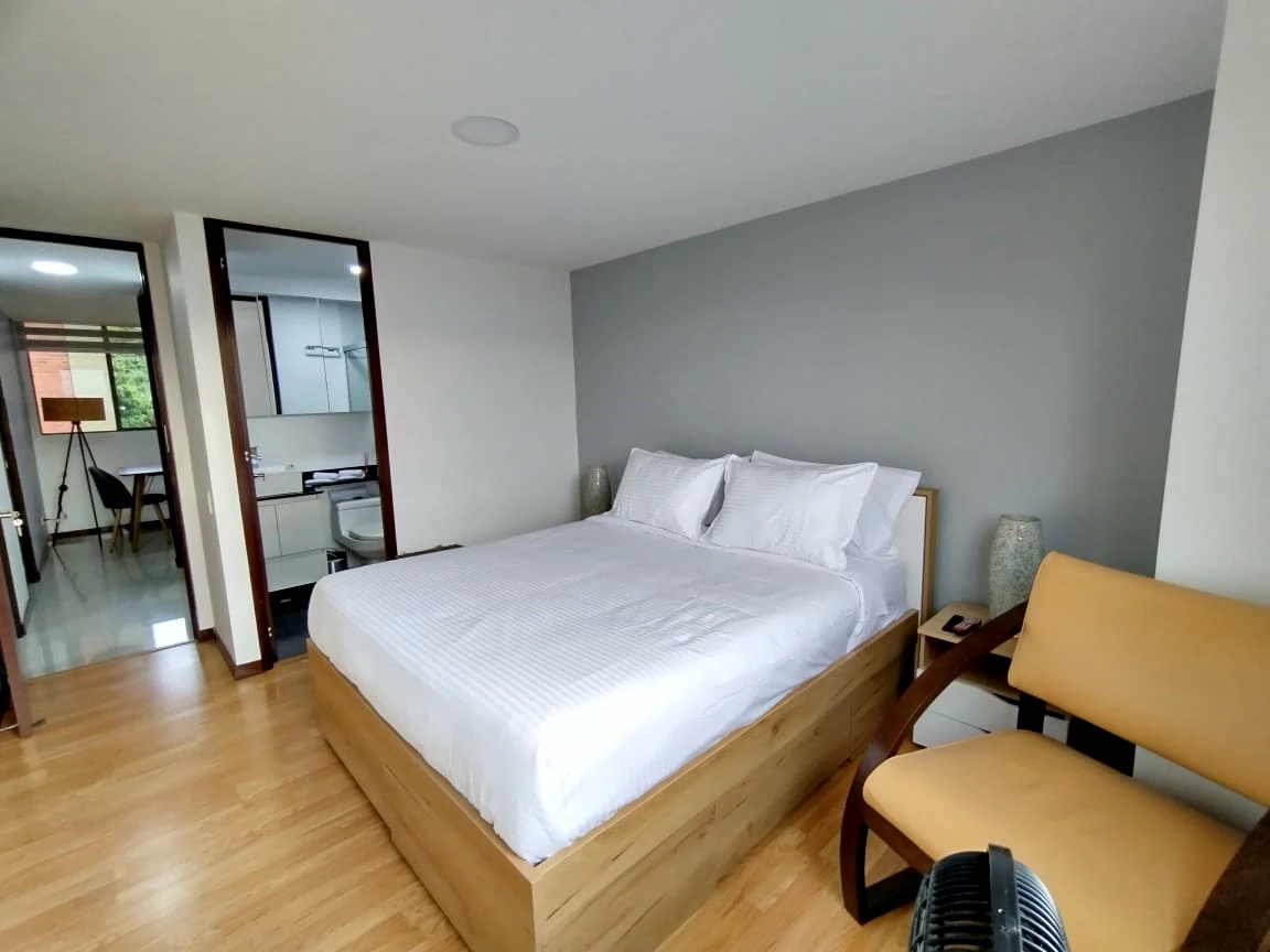 Apartamento amoblado en arriendo sector San Diego