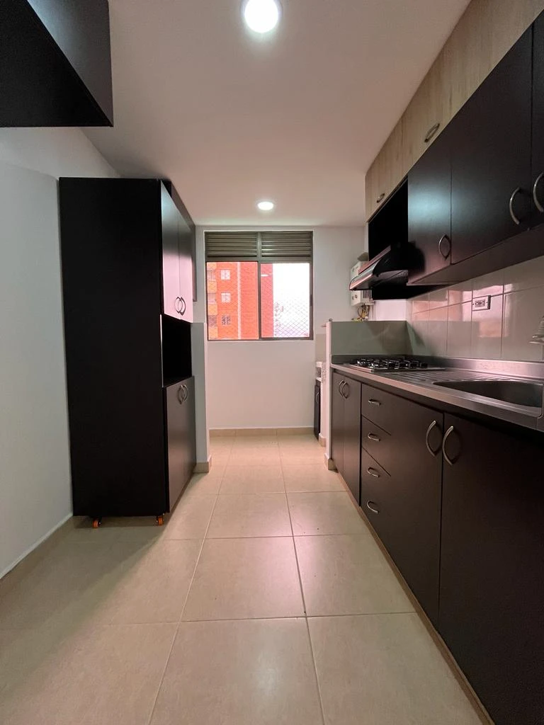 apartamento en arriendo sector loma del indio