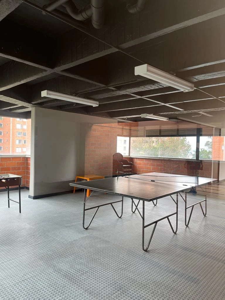 apartamento en arriendo sector loma del indio