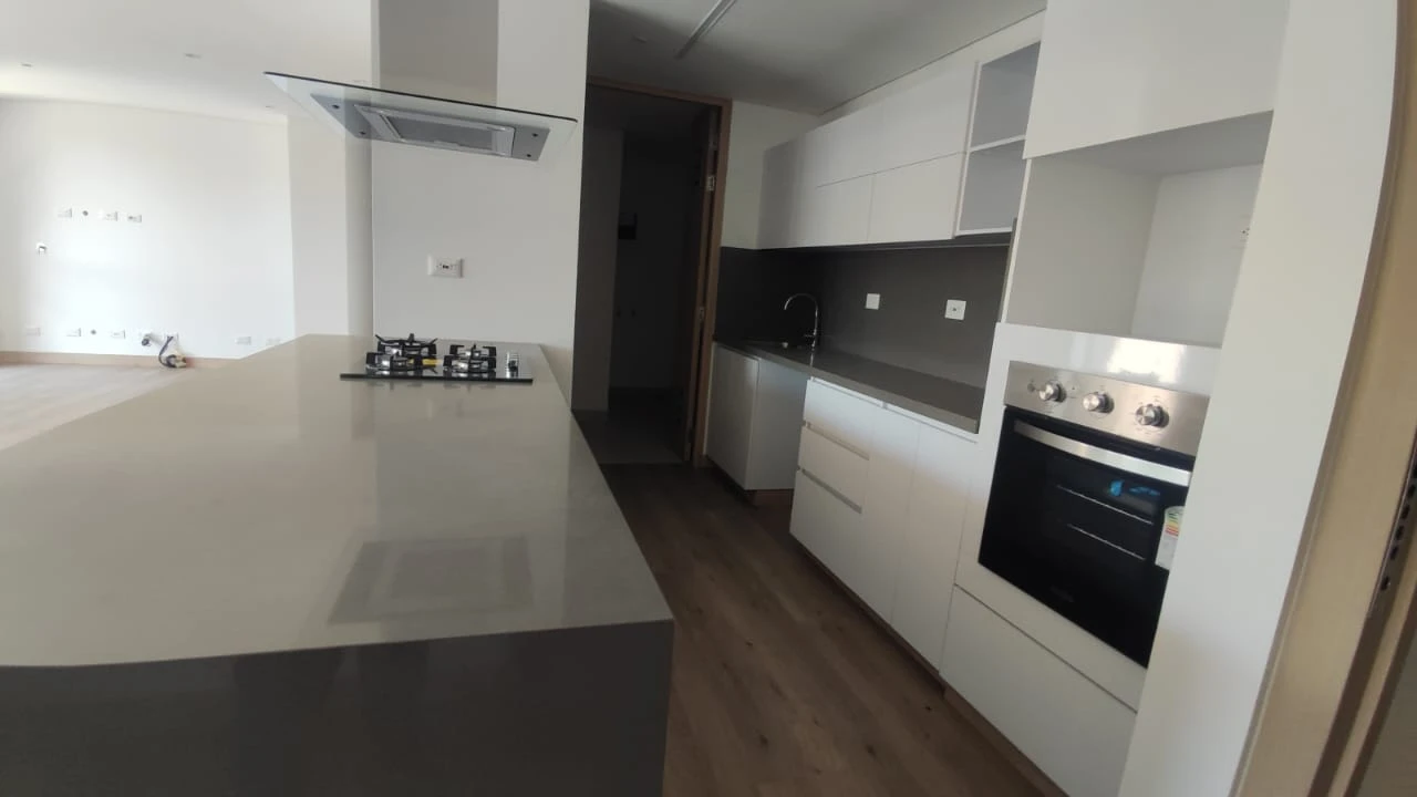 Apartamento en arriendo en Llanogrande- Verdi 