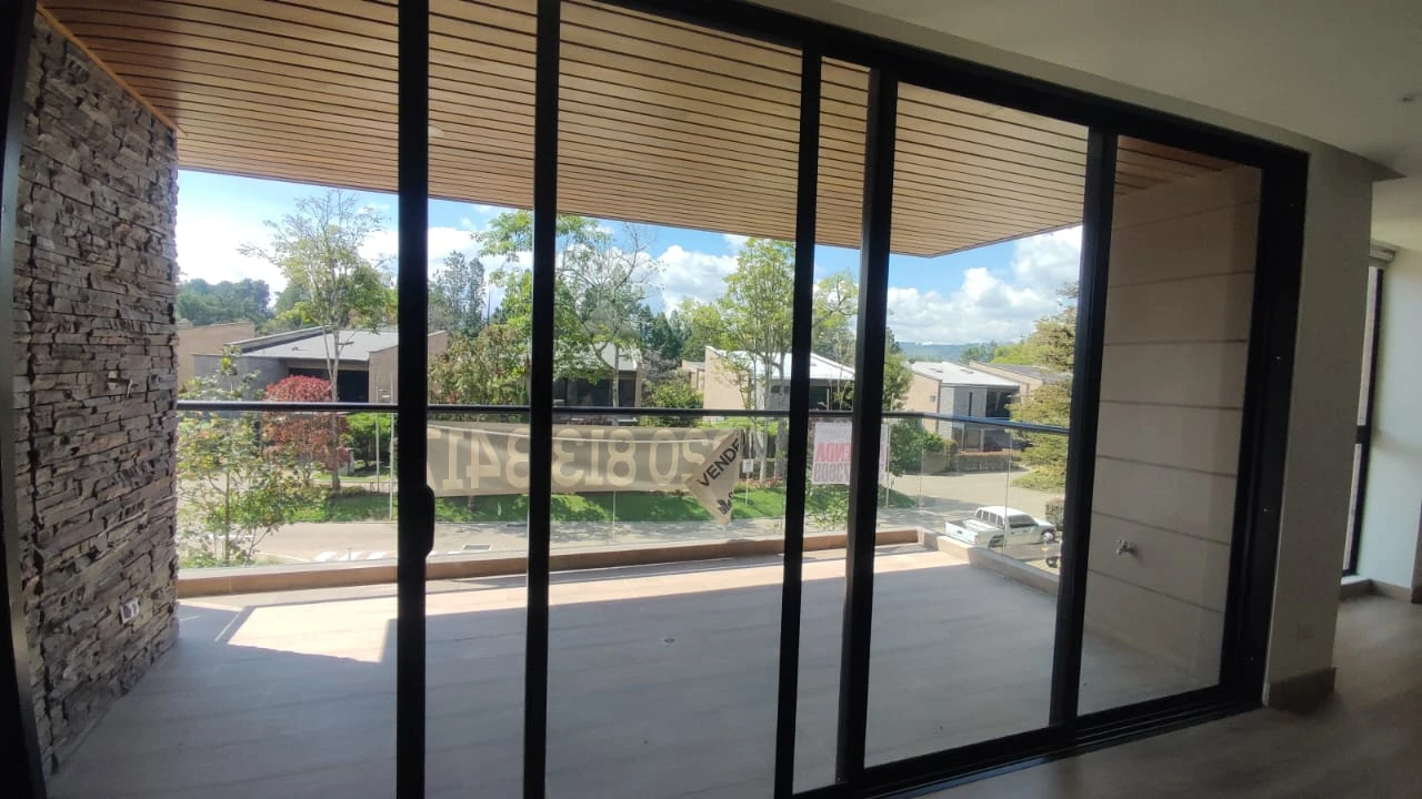 Apartamento en arriendo en Llanogrande- Verdi 