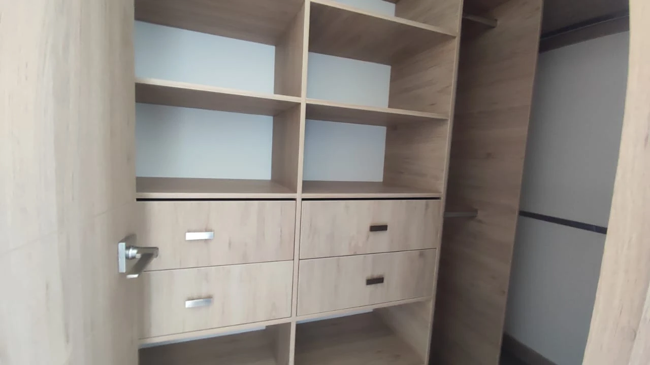 Apartamento en arriendo en Llanogrande- Verdi 