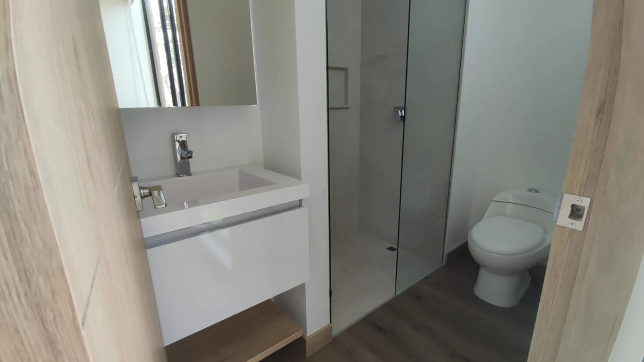 Apartamento en arriendo en Llanogrande- Verdi 