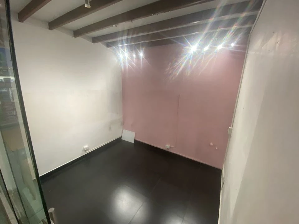 Local en arriendo centro comercial estación niquia