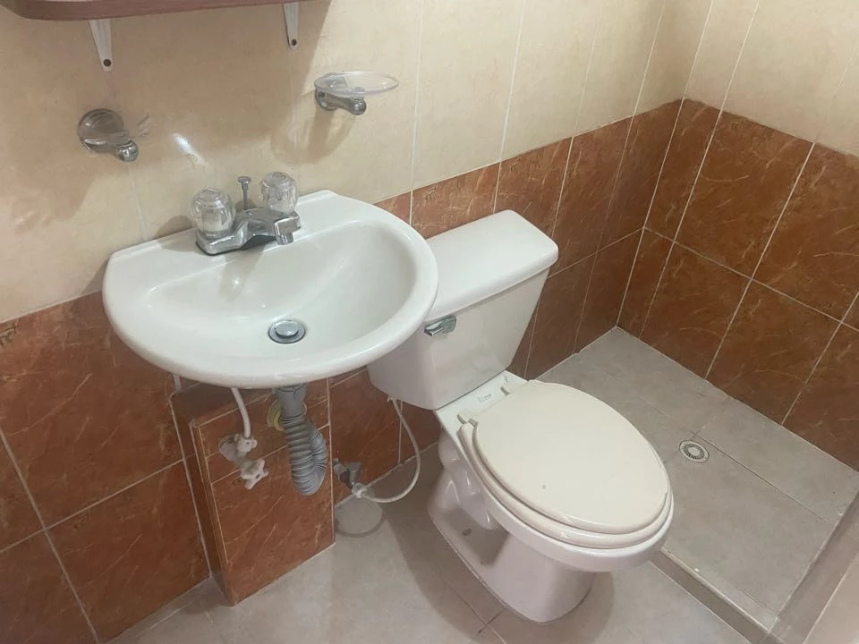 Local en arriendo a 2 cuadras del parque