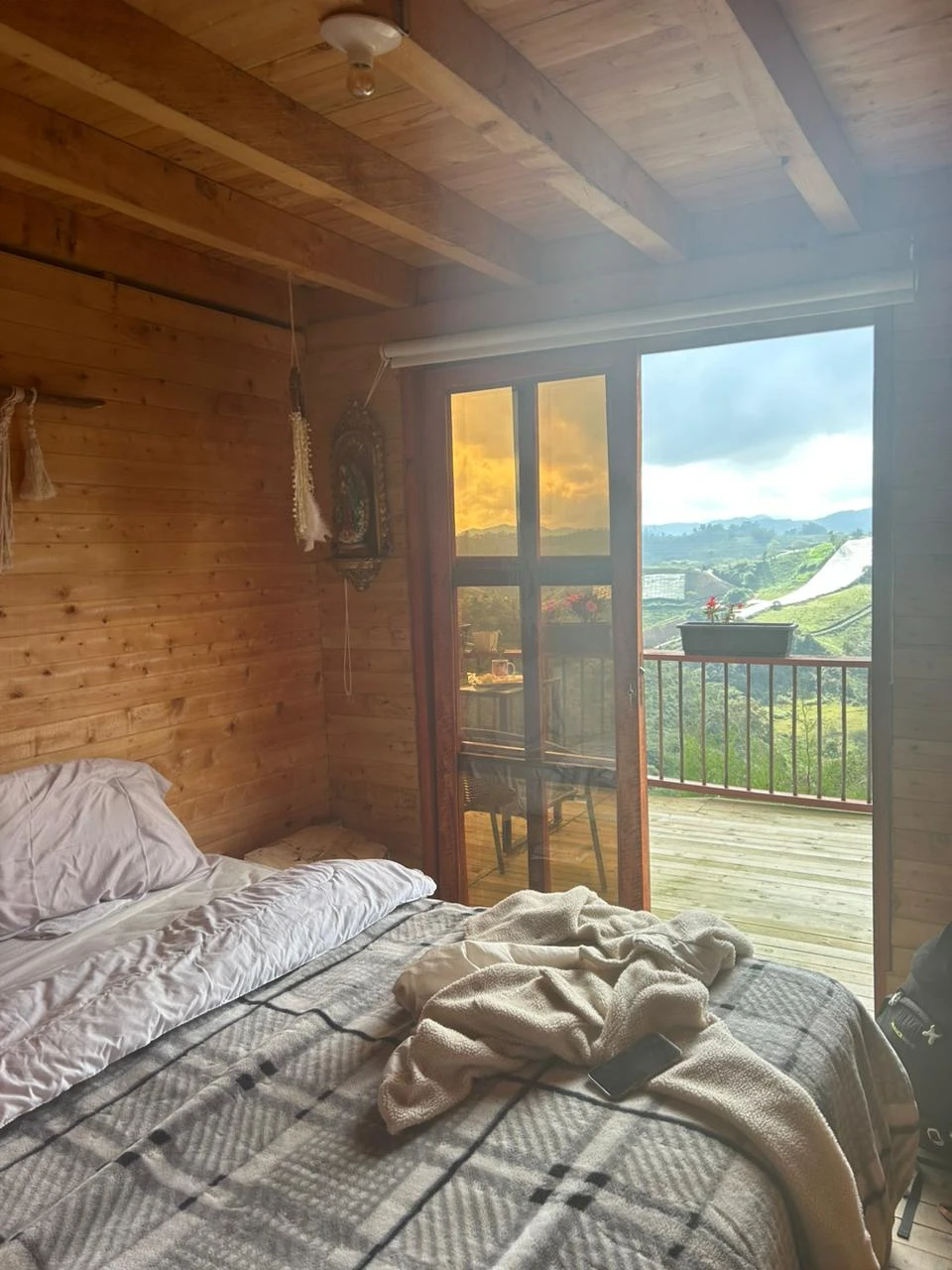 Cabaña en venta en la vía principal de Guatapé- Antioquia. 