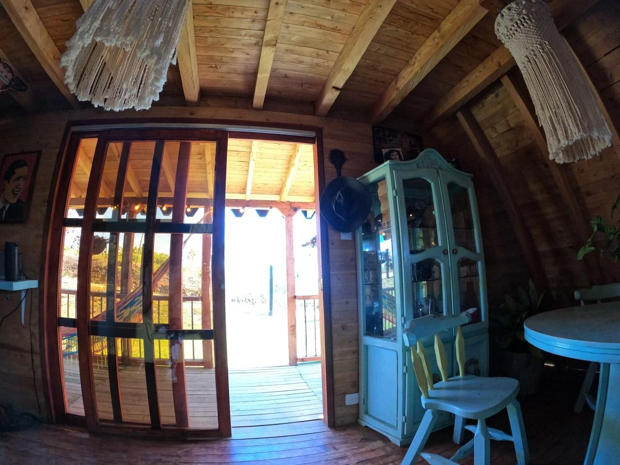 Cabaña en venta en la vía principal de Guatapé- Antioquia. 