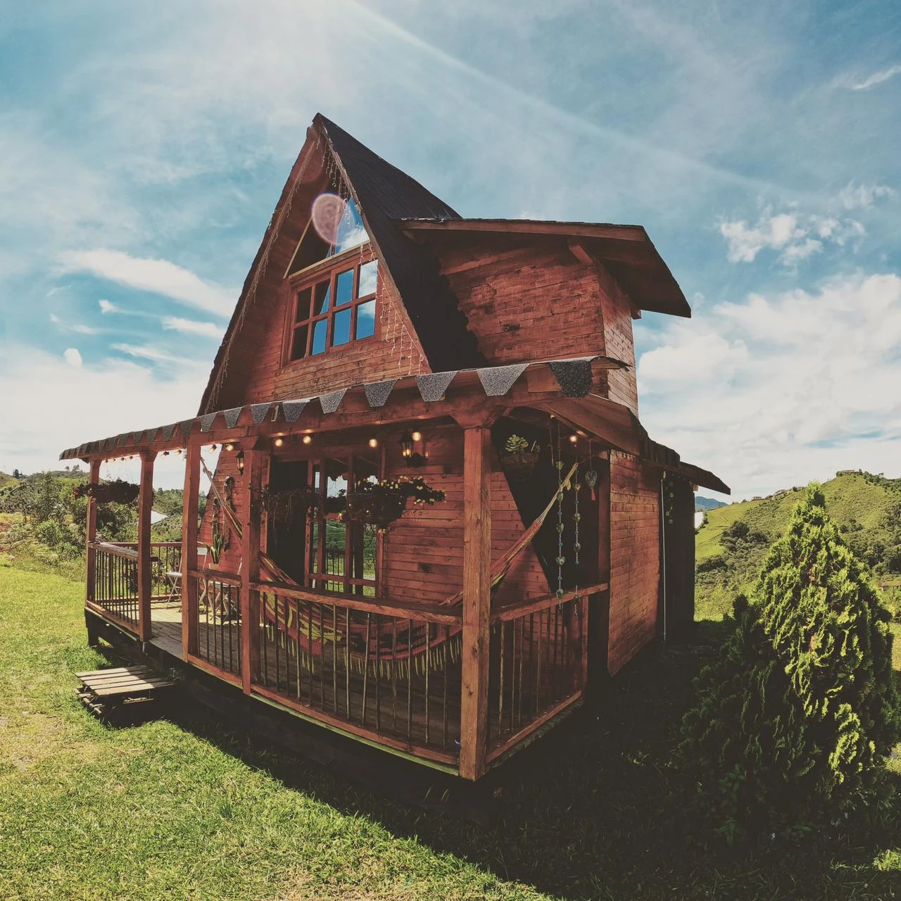 Cabaña en venta en la vía principal de Guatapé- Antioquia. 