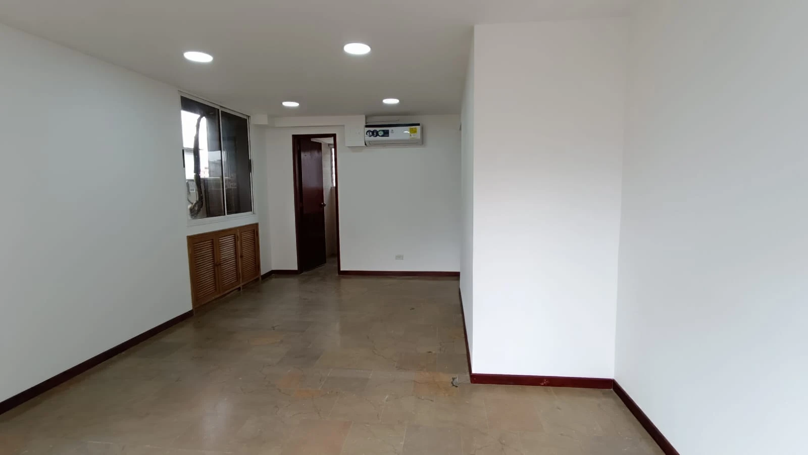 Local en arriendo, las lomas Medellin 