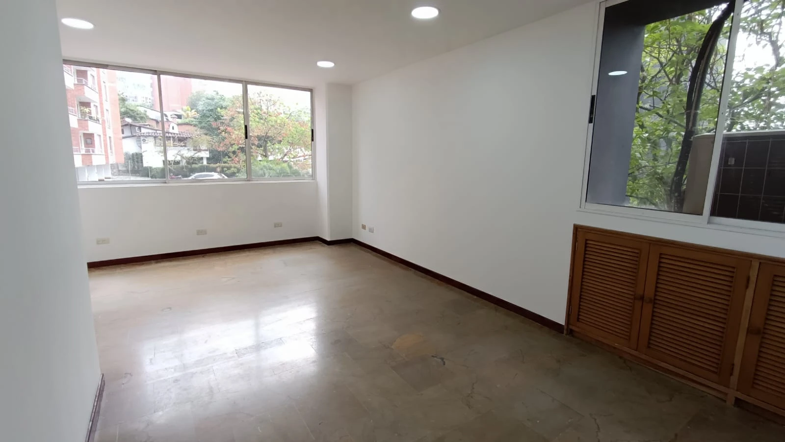 Local en arriendo, las lomas Medellin 