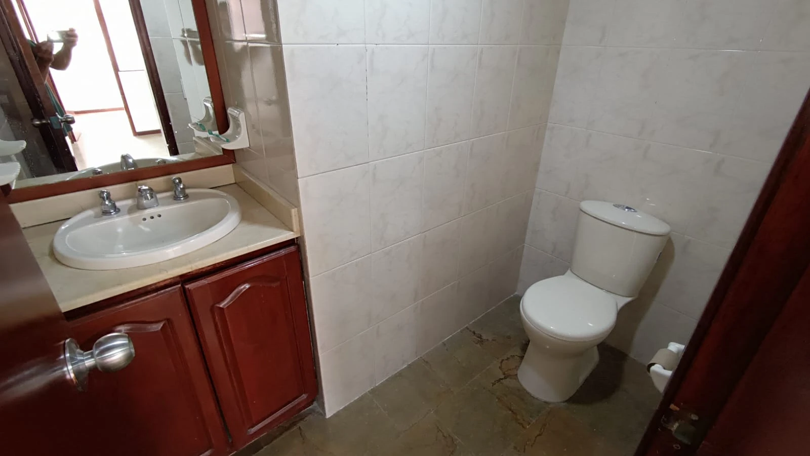 Local en arriendo, las lomas Medellin 