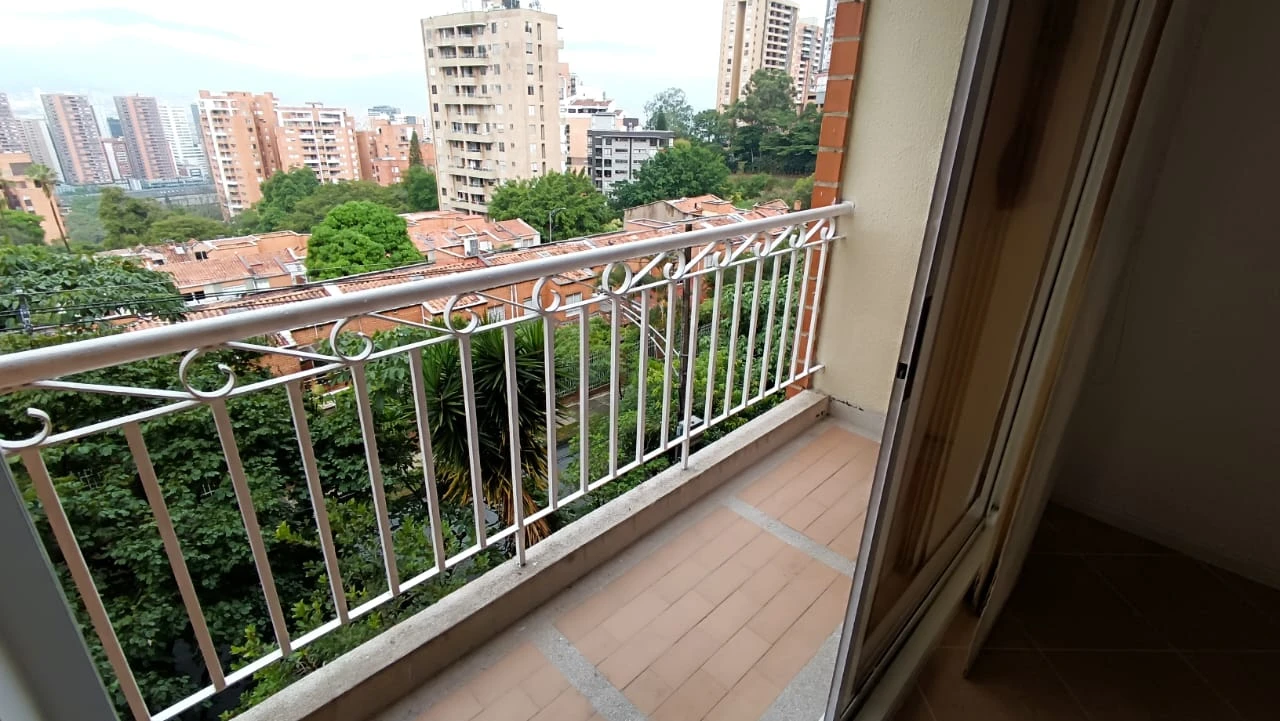 Apartamento en Arriendo Castropol  Medellin