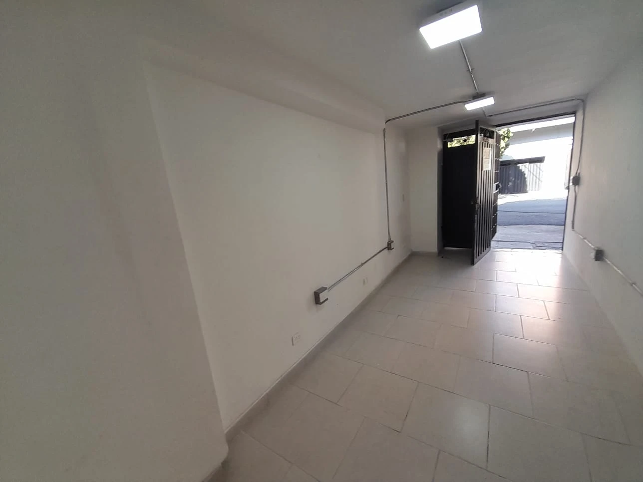 Local en Arriendo Laureles Florida nueva