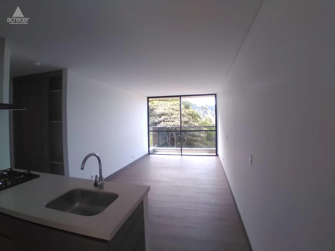 APARTAESTUDIO EN VENTA EN EL RETIRO - ENTREVERDES 