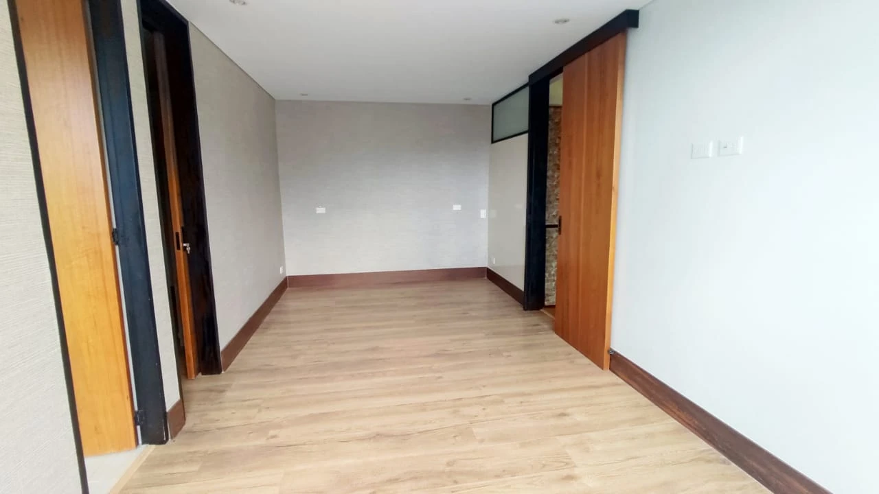 apartamento en arriendo sector superior padre marianito