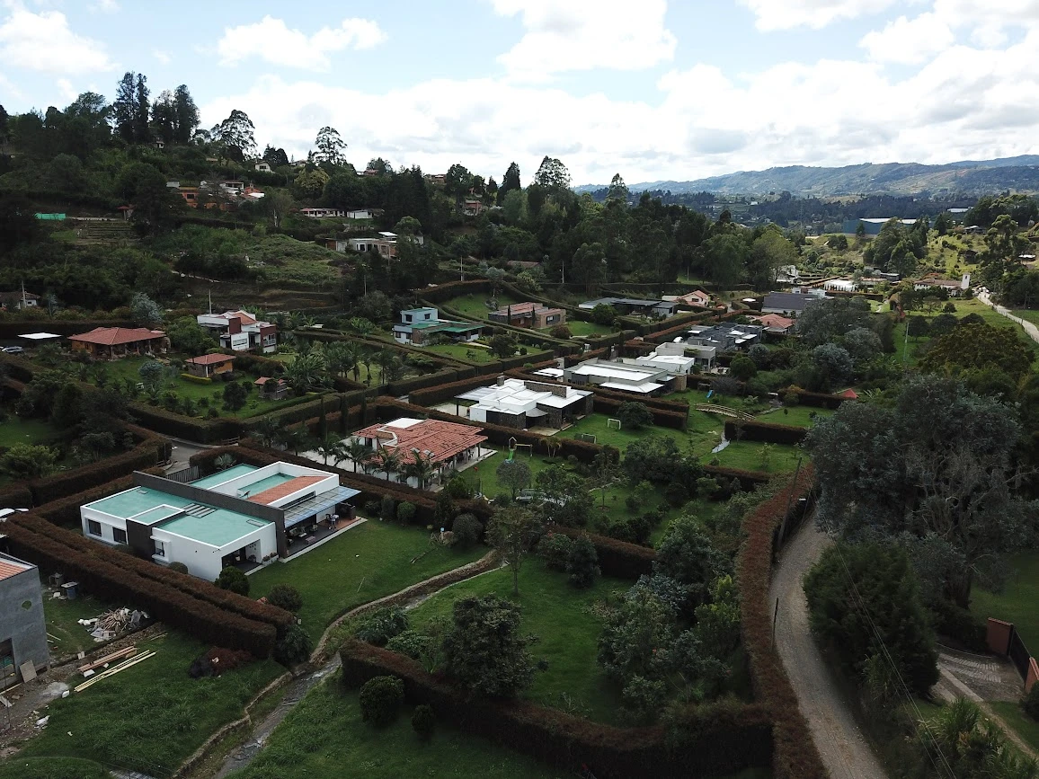 CASA LOTE EN VENTA LA CLARITA - GUARNE 