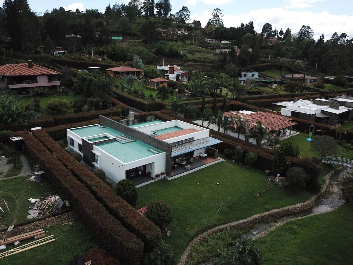 CASA LOTE EN VENTA LA CLARITA - GUARNE 