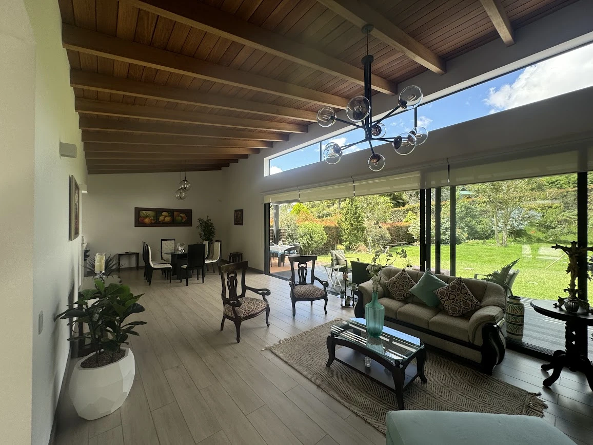 CASA LOTE EN VENTA LA CLARITA - GUARNE 