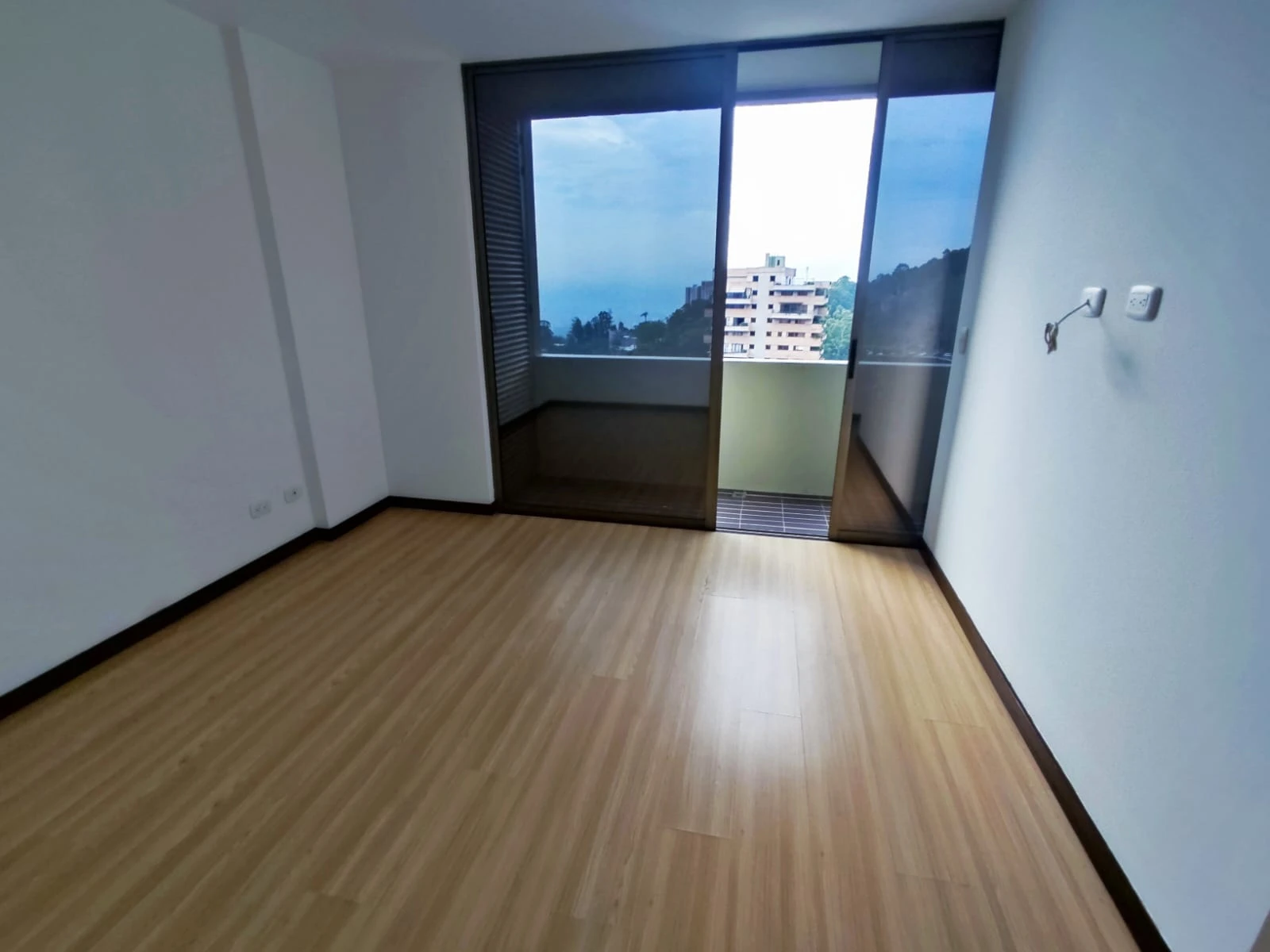 Apartamento en Arriendo sector Padre Marianito
