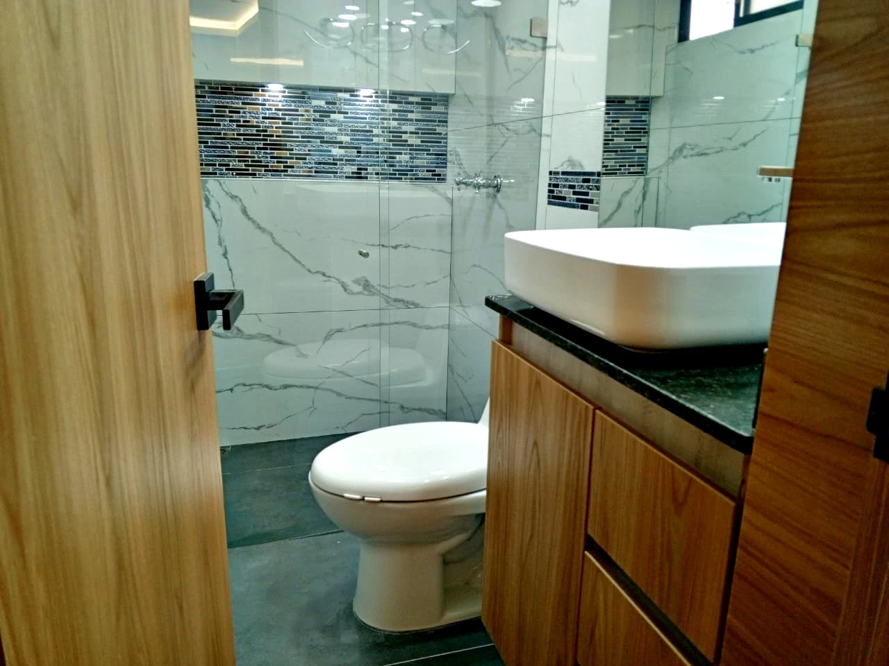 Apartamento para arrendar en sector la Belén La Mota