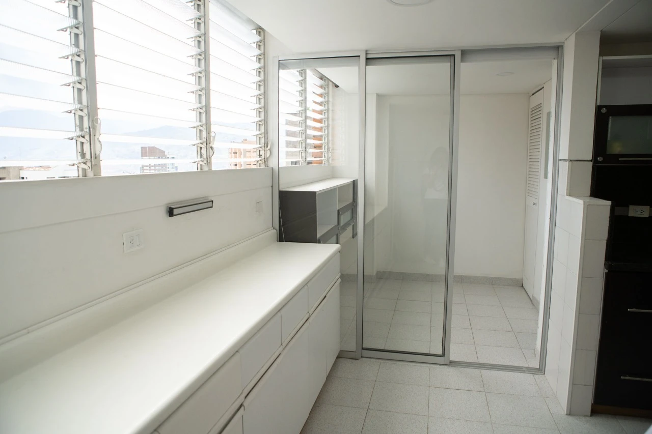 Arriendo Apartamento en el Poblado