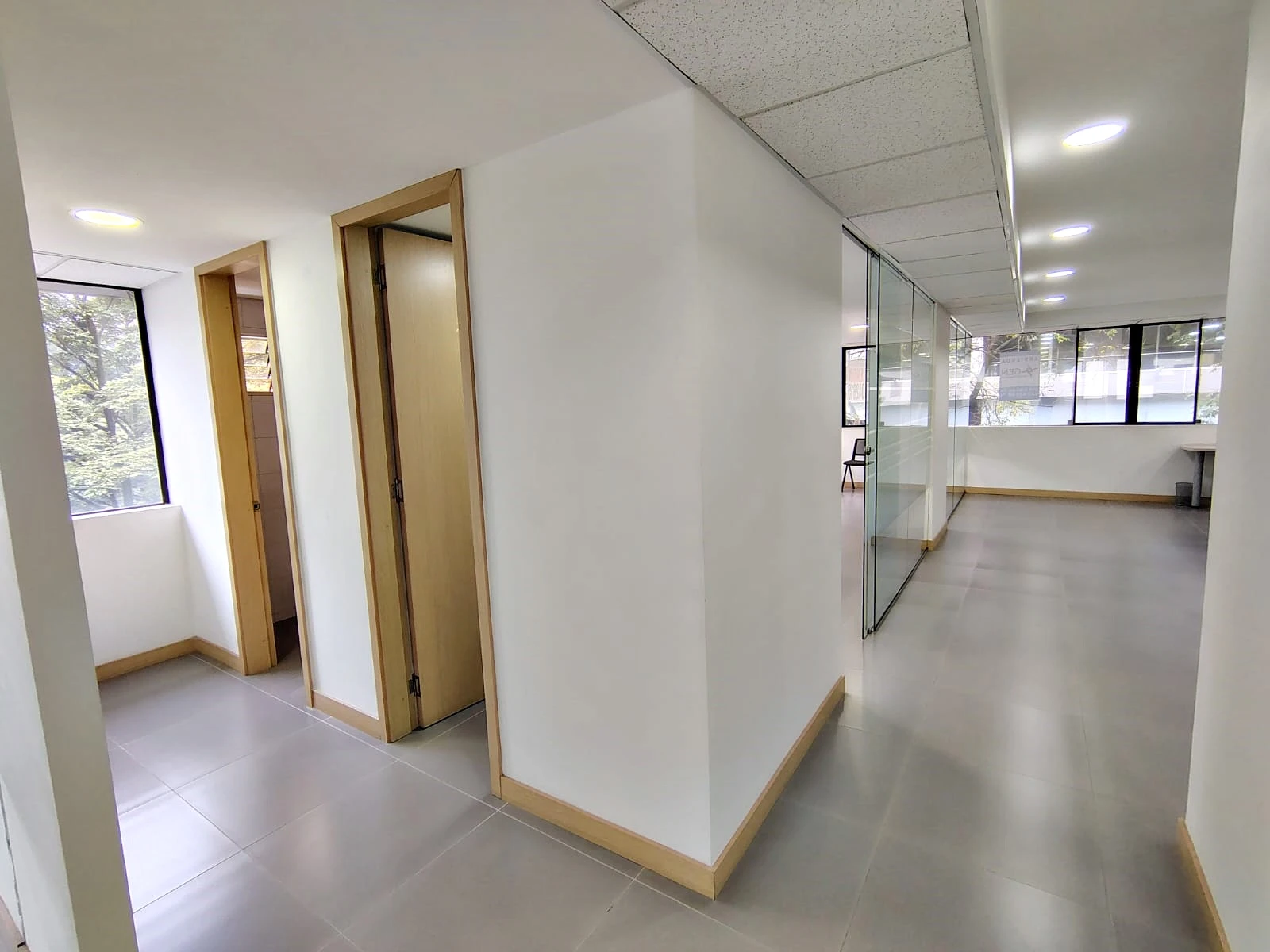 Oficina en arriendo sector Milla de Oro